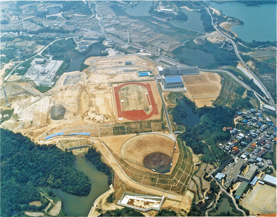 大阪府泉南郡熊取町にて、浪商高等学校熊取学舎及び大阪体育大学附属中学校熊取学舎開設